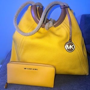 Sunshine yellow MK canvas bag with wallet